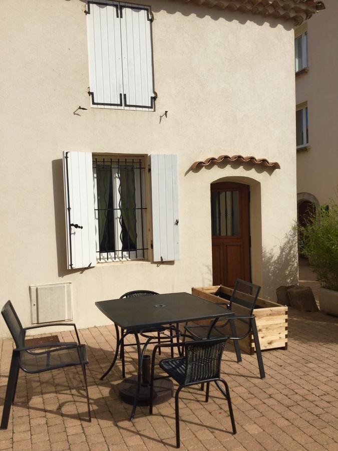Hébergement de vacances Chateau De La Clapiere *